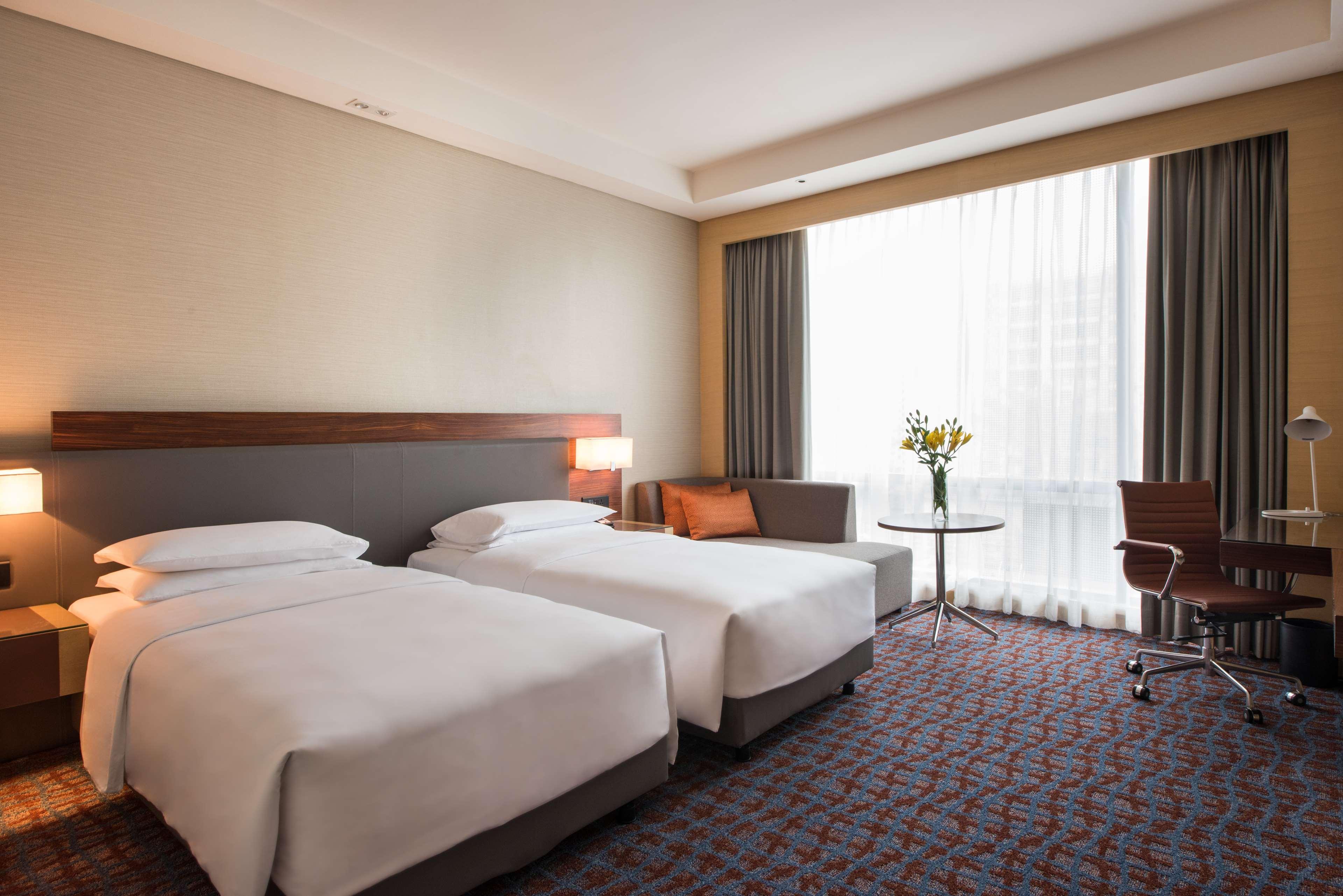 Hyatt Regency Lucknow Gomti Nagar Ξενοδοχείο Εξωτερικό φωτογραφία Deluxe Room
