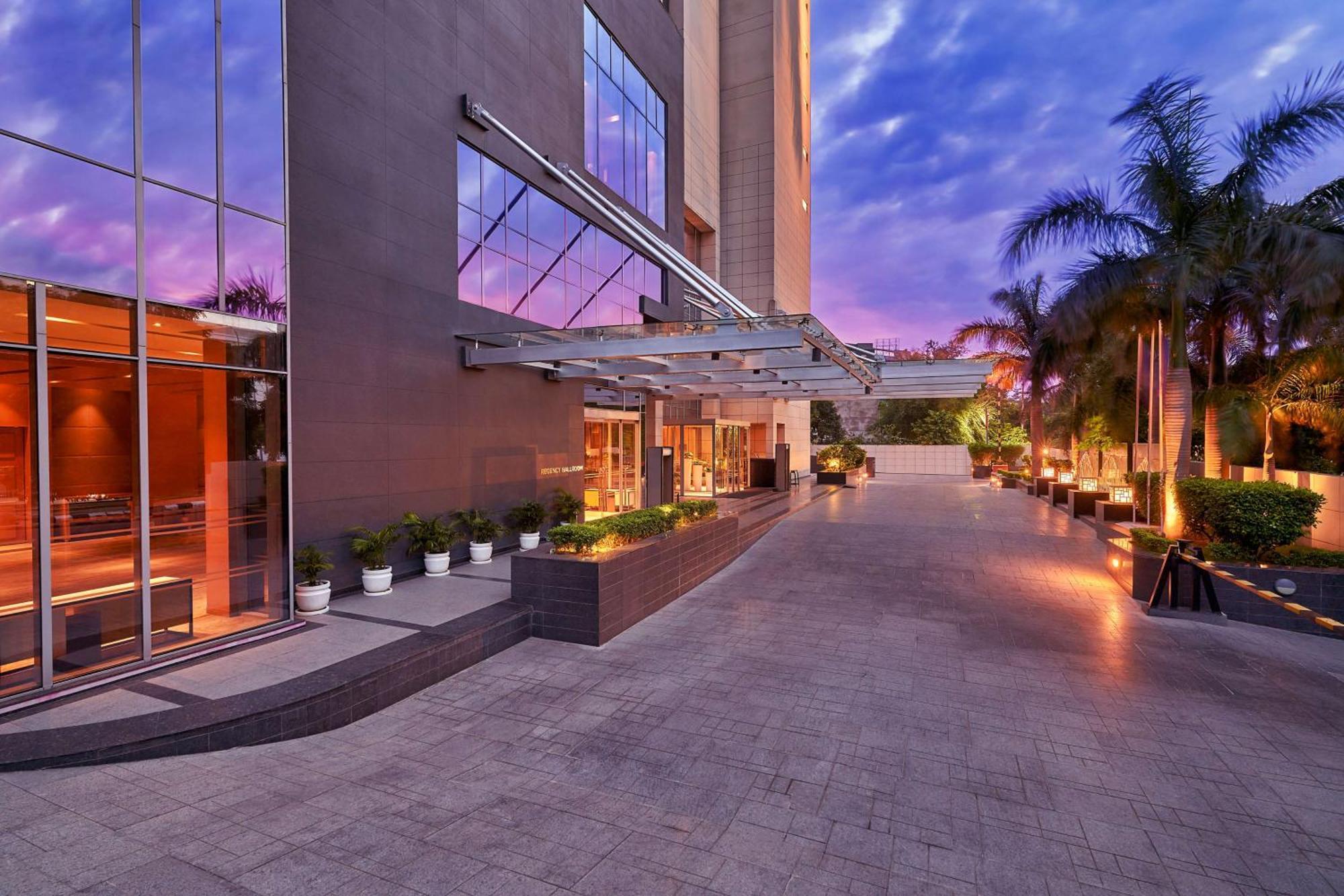 Hyatt Regency Lucknow Gomti Nagar Ξενοδοχείο Εξωτερικό φωτογραφία The Oberoi, Mumbai