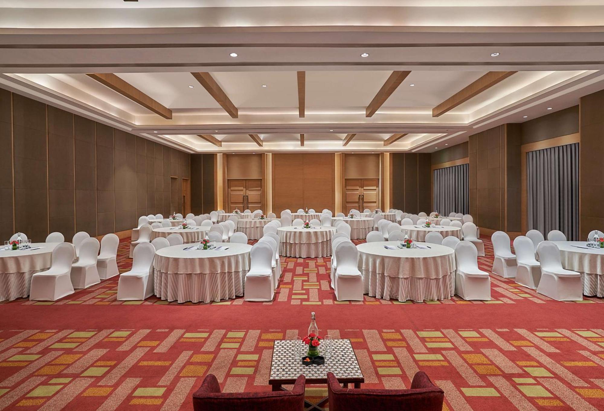 Hyatt Regency Lucknow Gomti Nagar Ξενοδοχείο Εξωτερικό φωτογραφία