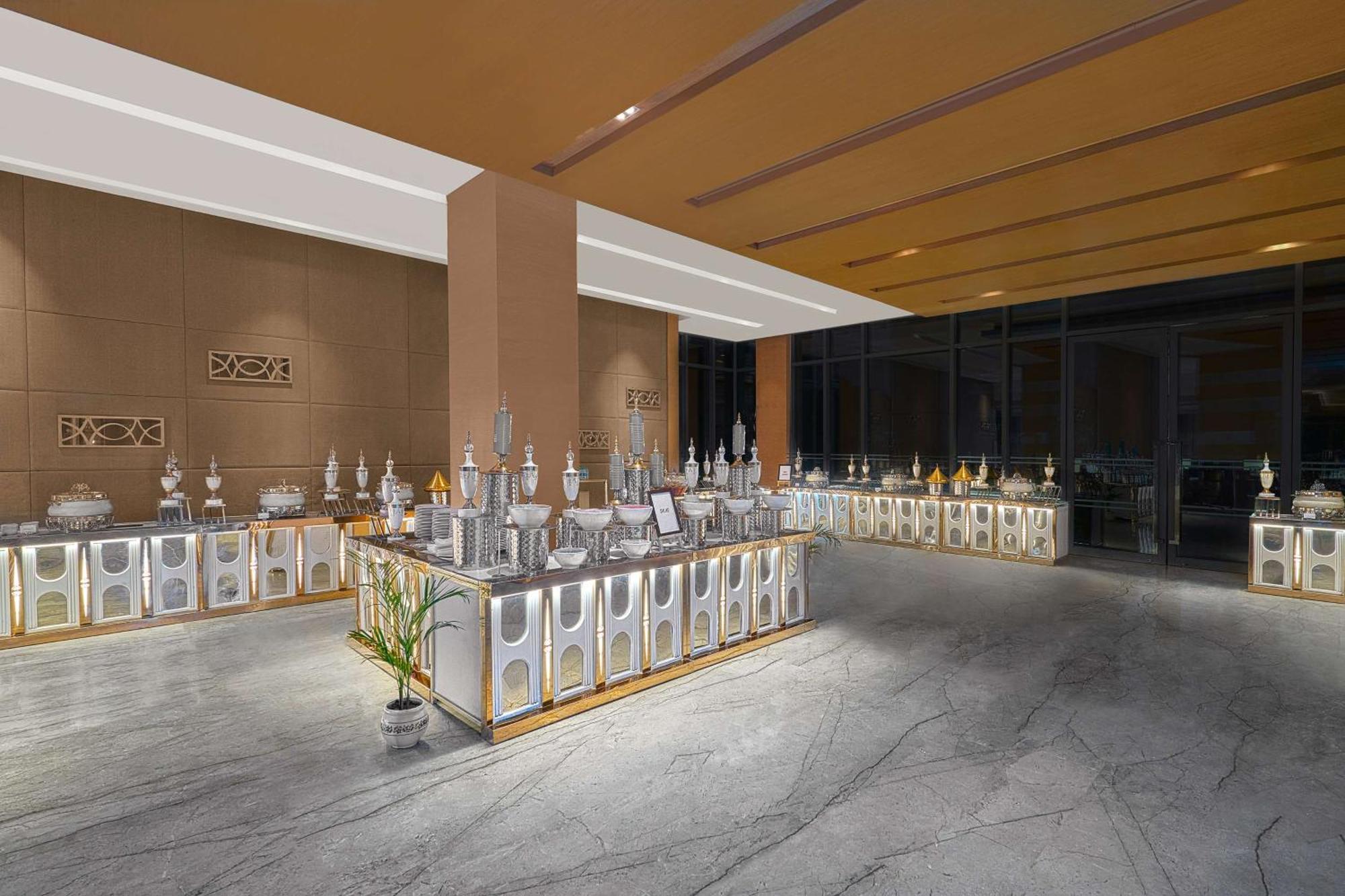 Hyatt Regency Lucknow Gomti Nagar Ξενοδοχείο Εξωτερικό φωτογραφία