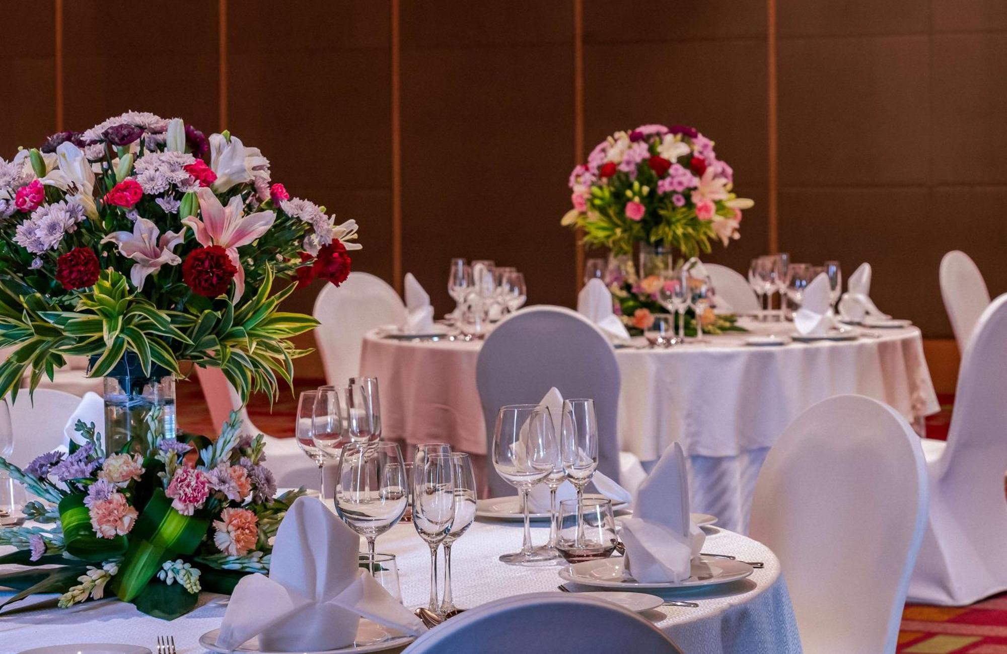 Hyatt Regency Lucknow Gomti Nagar Ξενοδοχείο Εξωτερικό φωτογραφία